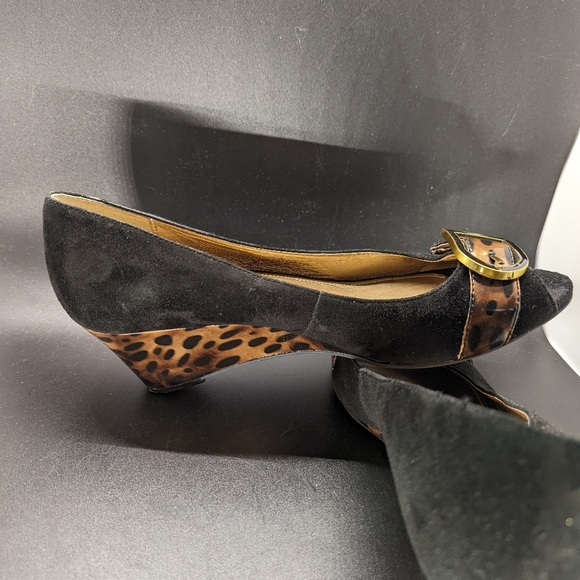 Circa Joan & David Wedge Open Toe Buckle women's 8M Black & Cheetah - Picture 4 of 12